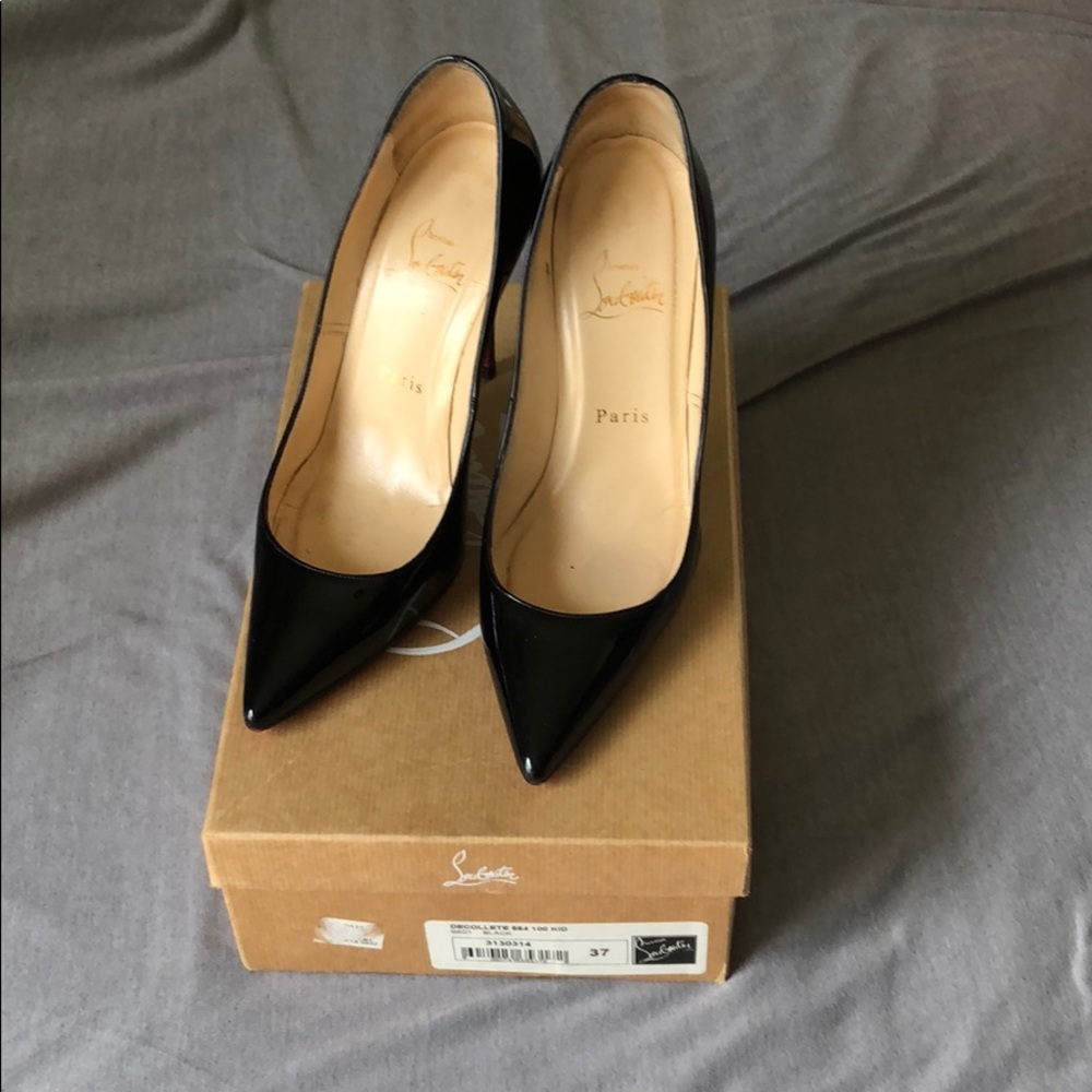 Christian Louboutin Decollete 554 100mm heels